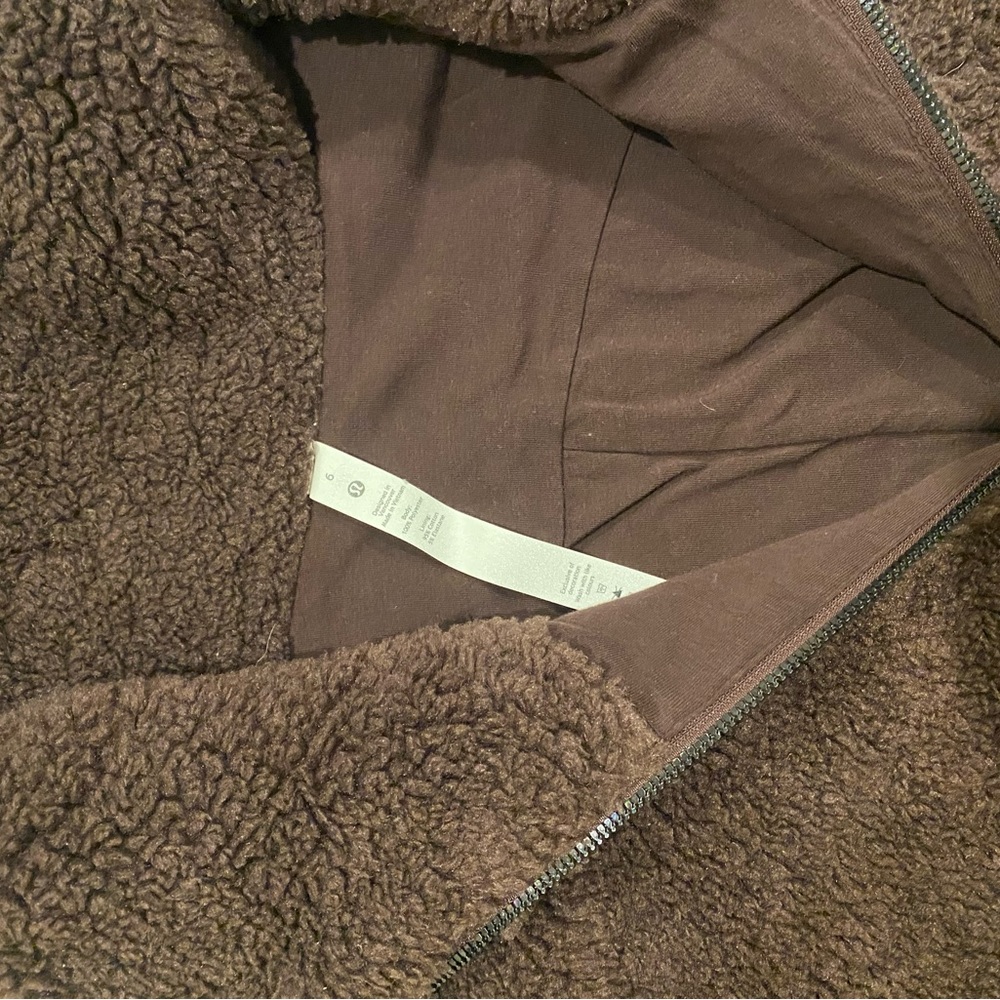 Cinchable full zip Sherpa jacket